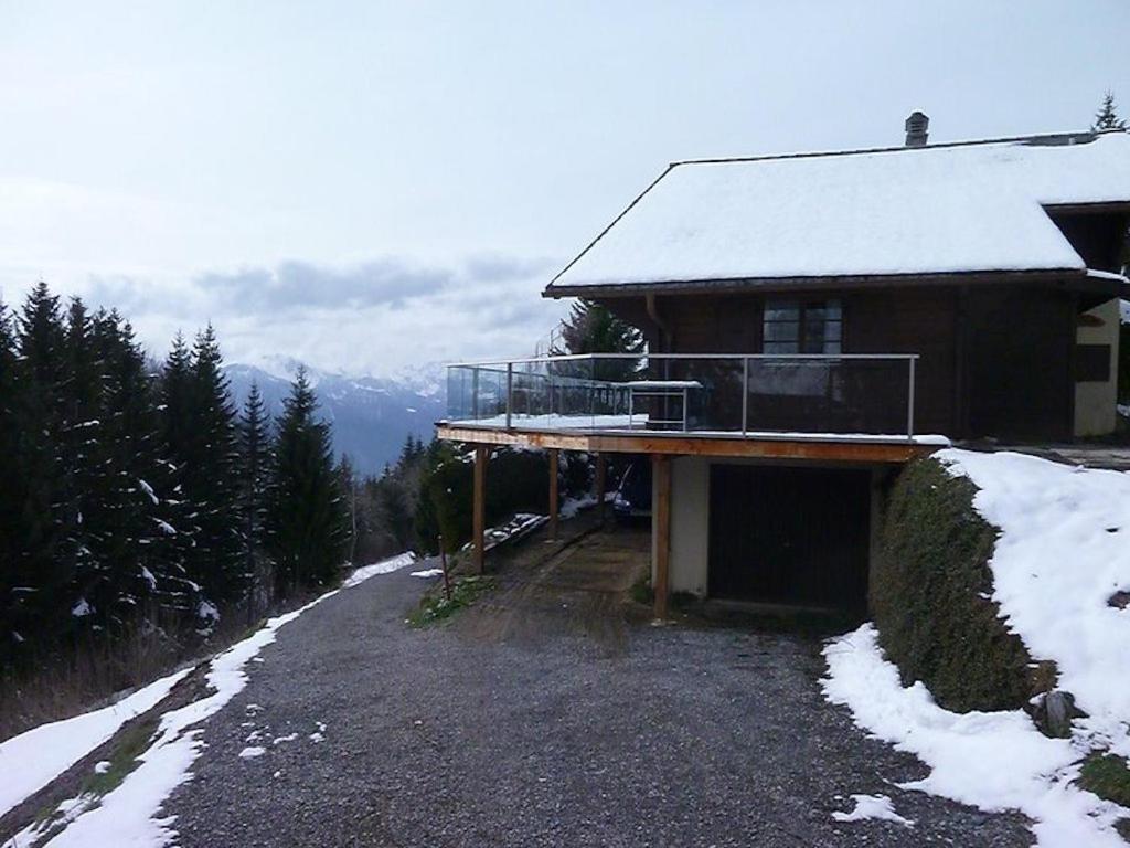 Chalet Traditionnel Avec Jacuzzi Exterieur Bex Ngoại thất bức ảnh