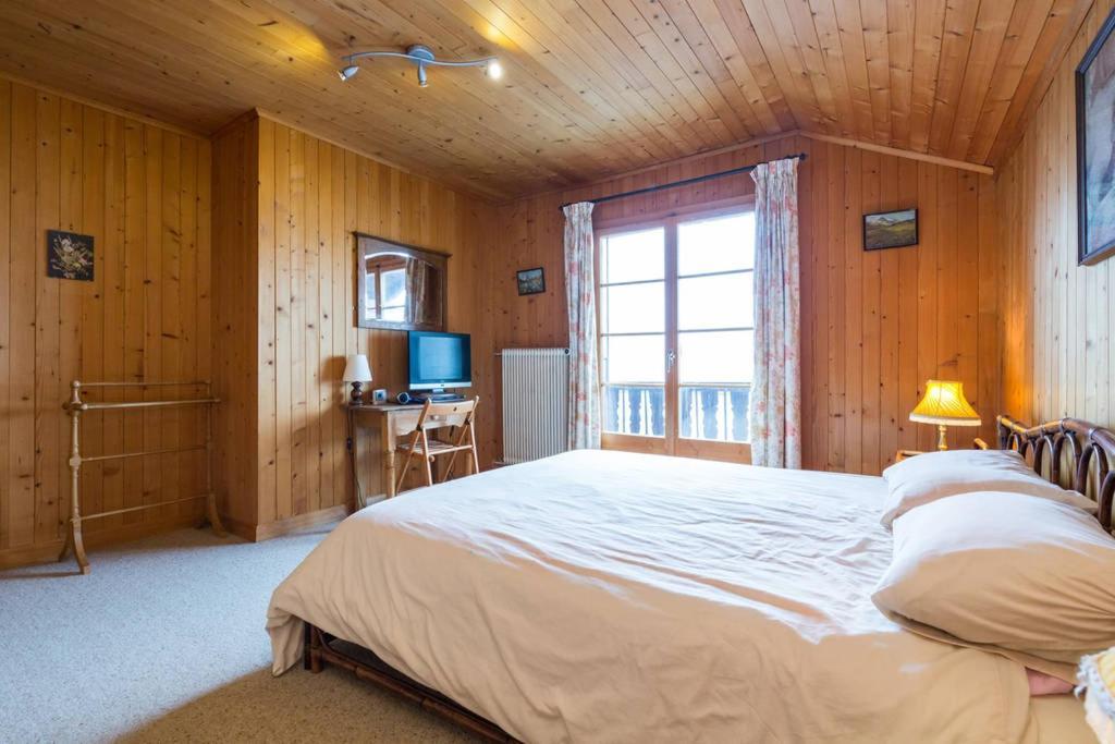 Chalet Traditionnel Avec Jacuzzi Exterieur Bex Ngoại thất bức ảnh